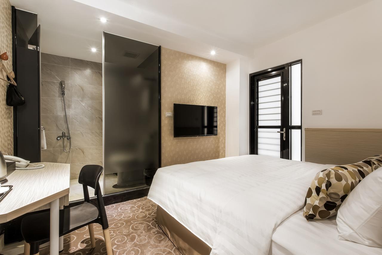 RF Hotel  Linsen Tajpej Buitenkant foto